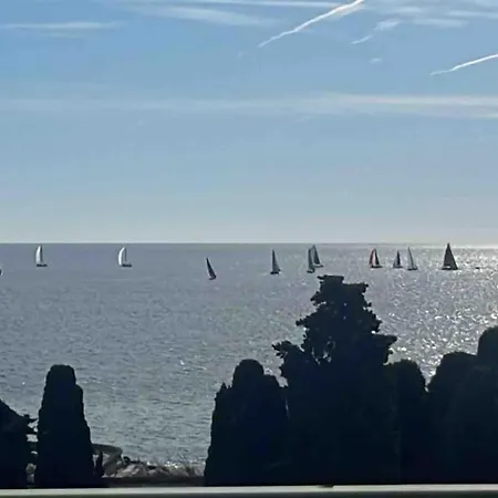 公寓 Ampio Vista Mare, A 250 M Dalla Di *