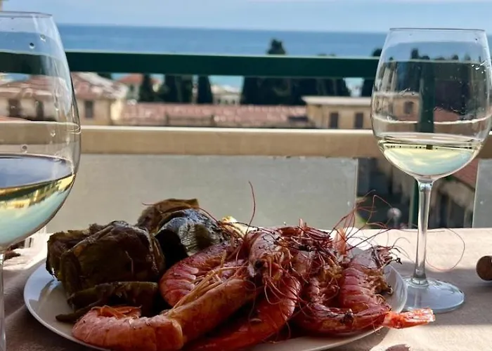 Ampio Vista Mare, A 250 M Dalla Di *